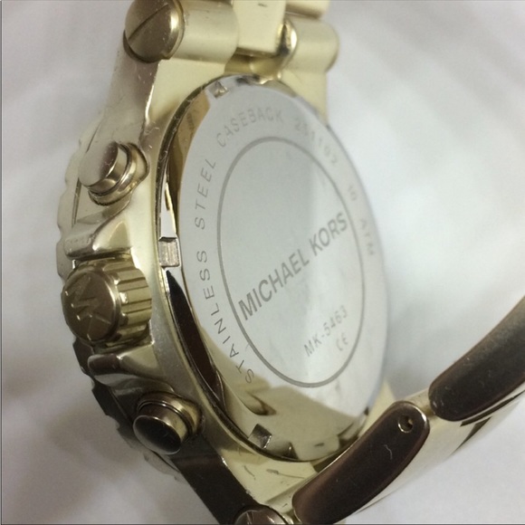 Women’s Michael Kors watch - Picture 2 of 6